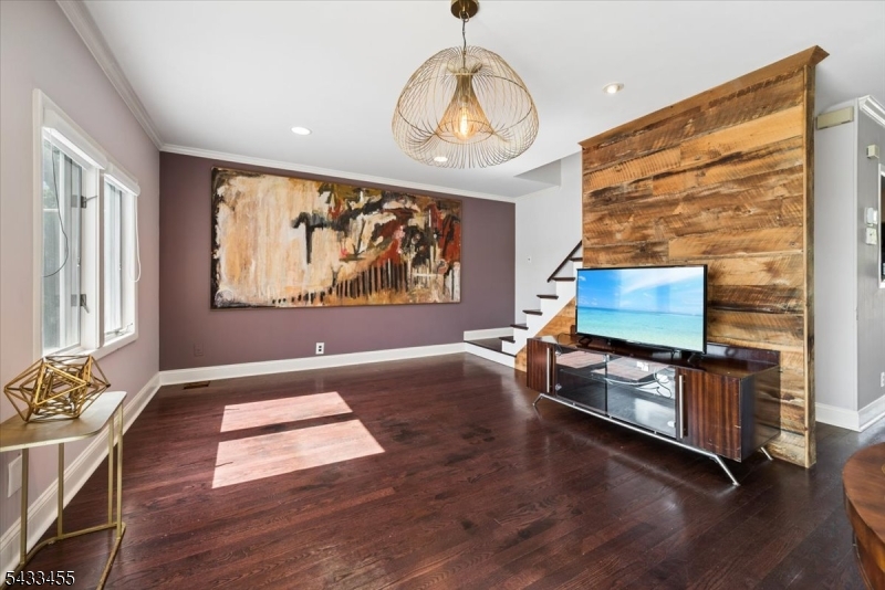 Rainbow Lakes - Residential