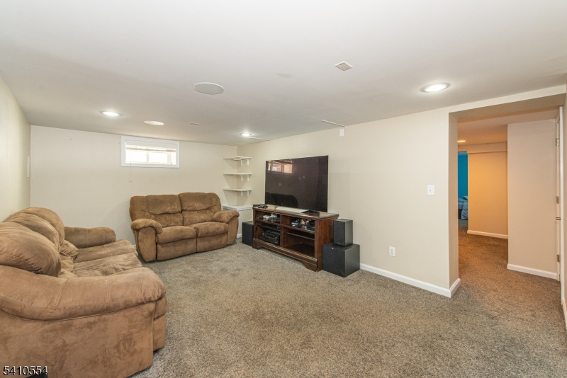 Ironia - Residential