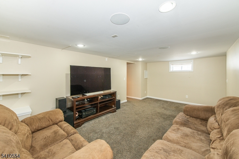 Ironia - Residential