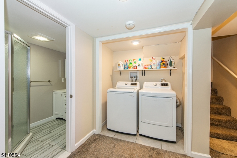 Ironia - Residential