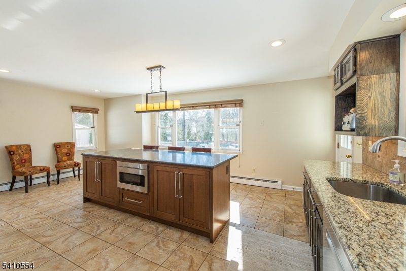 Ironia - Residential