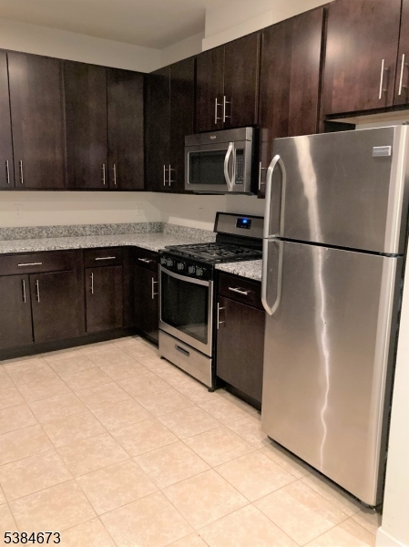 Cedar Woods - Residential Lease