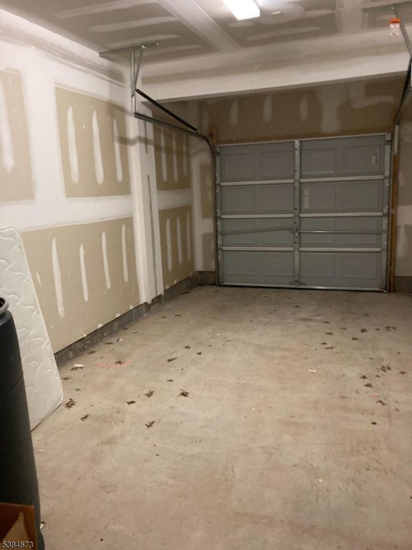 Cedar Woods - Residential Lease