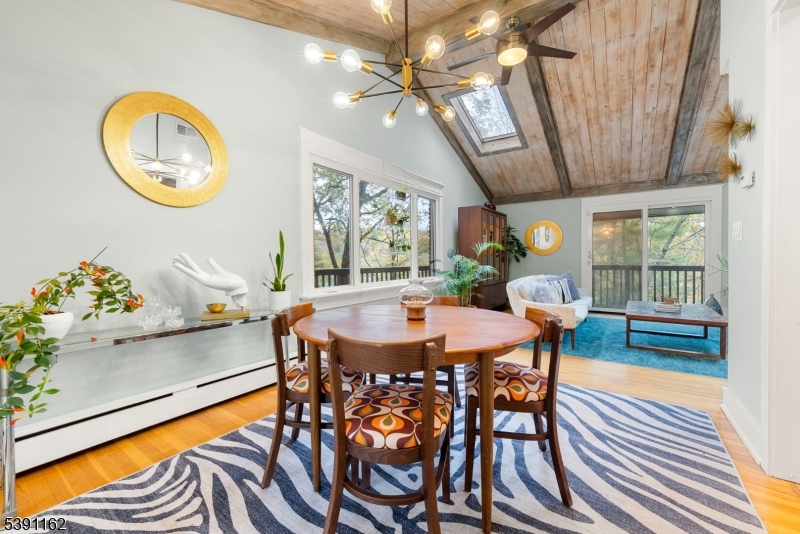 Cupsaw Lake - Residential