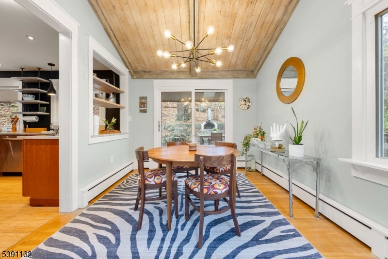 Cupsaw Lake - Residential