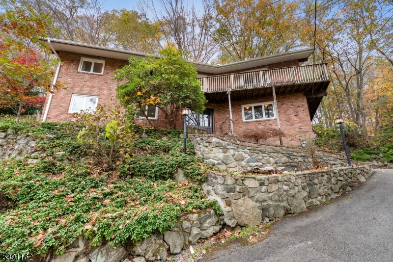 Cupsaw Lake - Residential