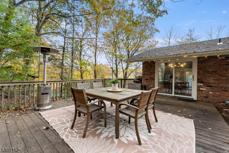 Cupsaw Lake - Residential