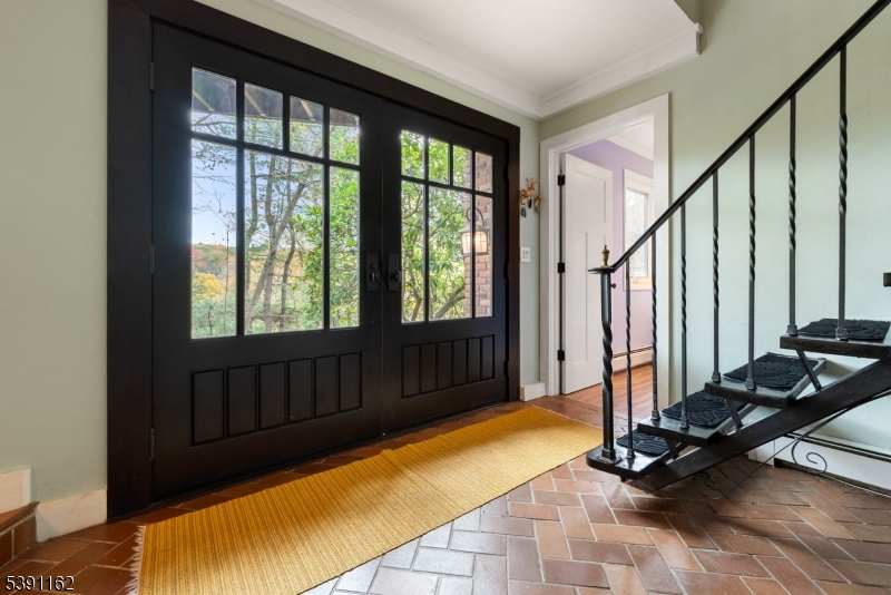 Cupsaw Lake - Residential