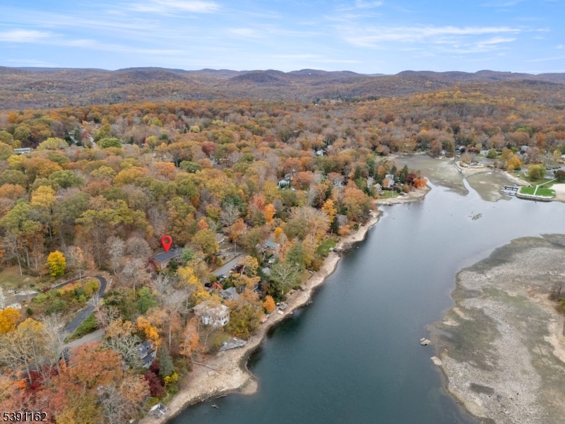 Cupsaw Lake - Residential