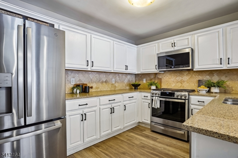 Village Mews - Residential