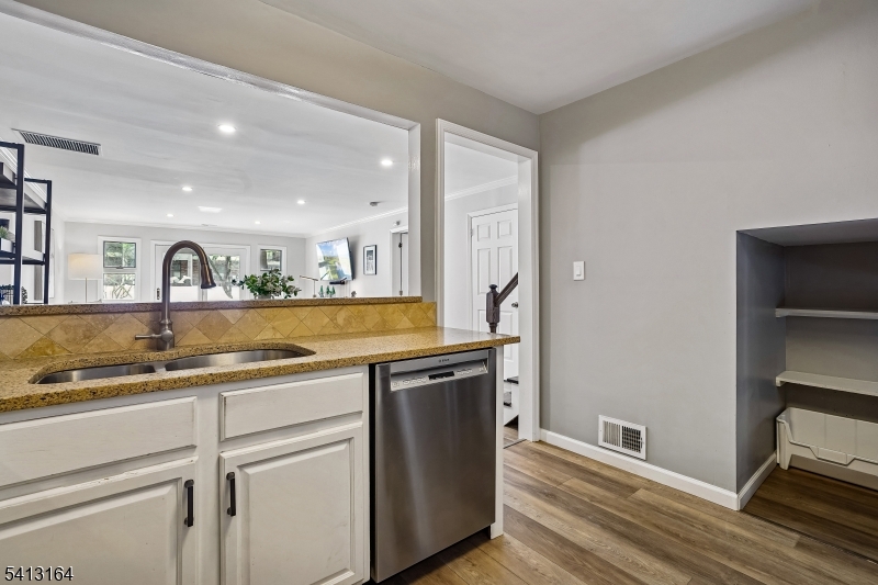 Village Mews - Residential