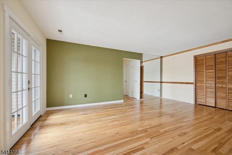 Green Hollow - Residential