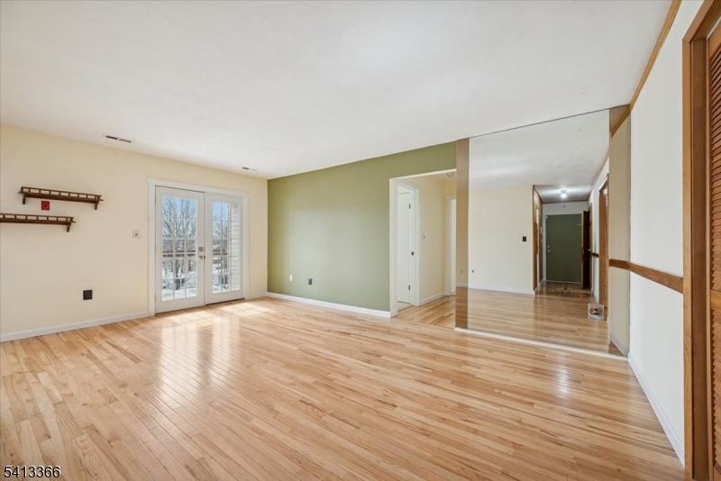 Green Hollow - Residential