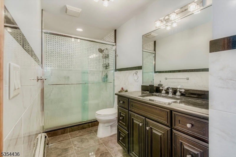 Sunset Lakes - Residential