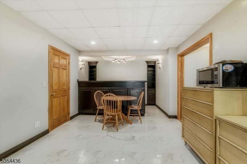 Sunset Lakes - Residential