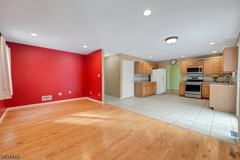 White Meadow Lake - Residential