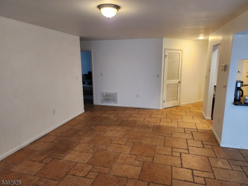 GARRETT HEIGHTS - Residential