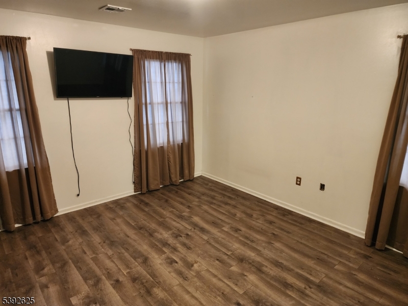 GARRETT HEIGHTS - Residential