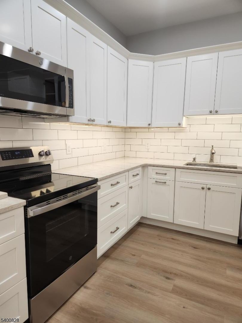 Renaissance Towers - Residential Lease