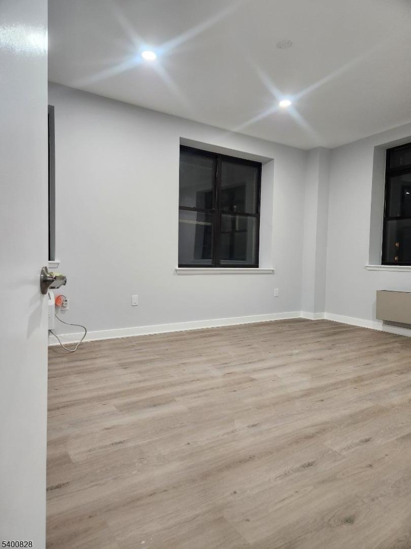 Renaissance Towers - Residential Lease