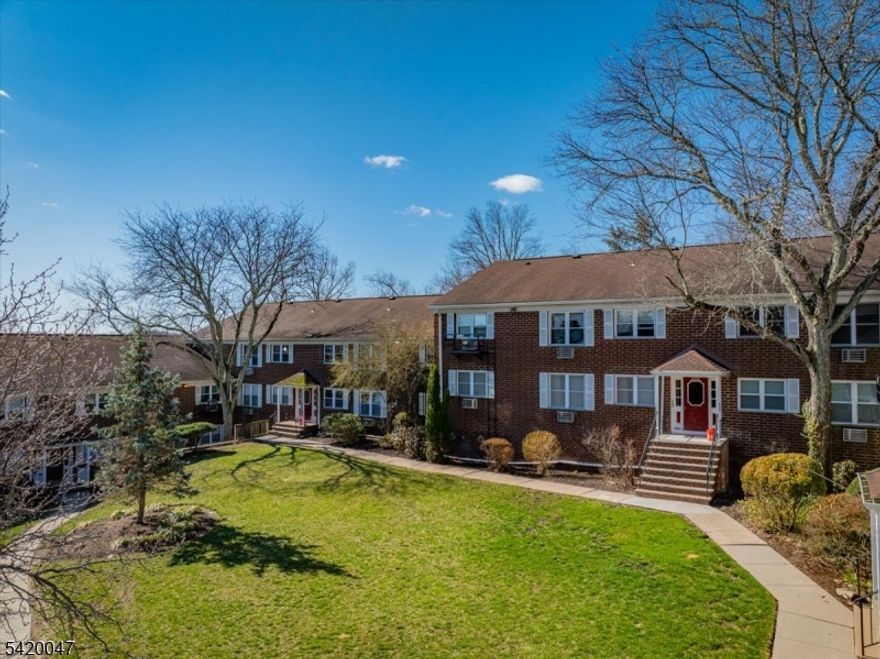 Would be seller finance Welcome Home to Winding Hills of Pompton Lakes. Sitting on the Oakland border, this quiet community offers real value including pool, tennis, and convenient access to Rt. 208/287 and downtown Pompton Lakes. This second floor End Unit 1BR/1Bath unit features hardwood floors, mountain and lake views, updated kitchen and bath with tiled floors, brand new appliances, king-size bedroom, and a big parking lot , extra storage at the basement. Complex is Located close to the center of town near schools, shopping , 2 hiking trails One pet permitted under 30lbs. Water and sewer is included in the monthly maintanence charge( landlord pays). Laundry in basement. Owner related with RE licence at NJ