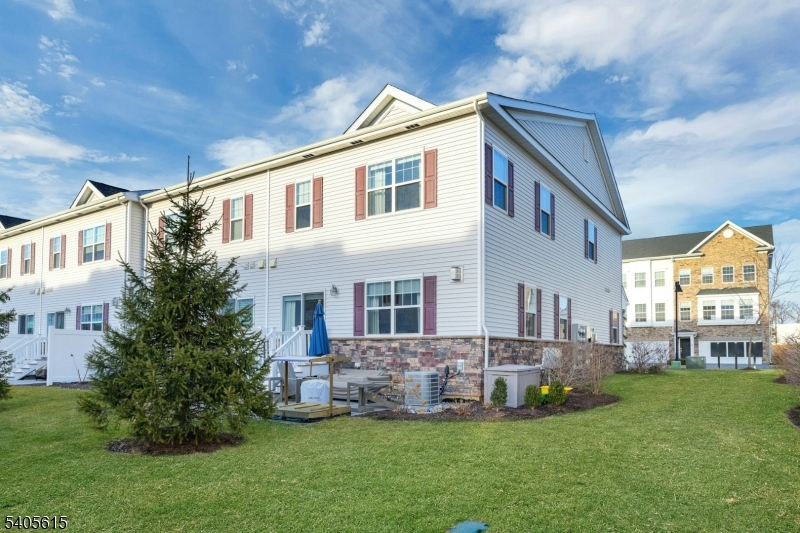 The Collection   Morristown - Residential Lease