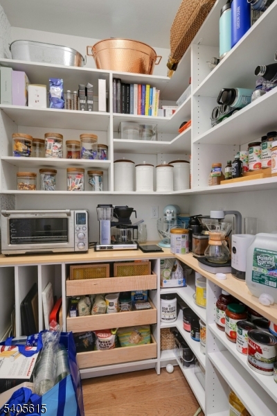 The Collection   Morristown - Residential Lease