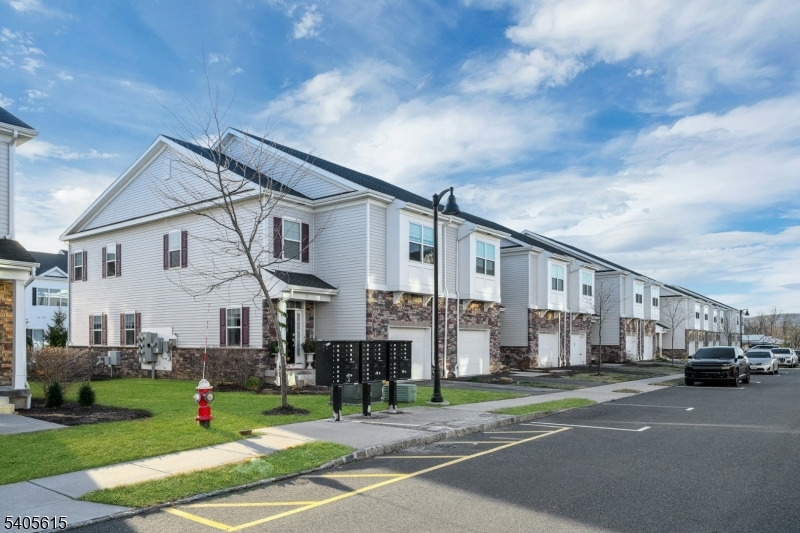 The Collection   Morristown - Residential Lease