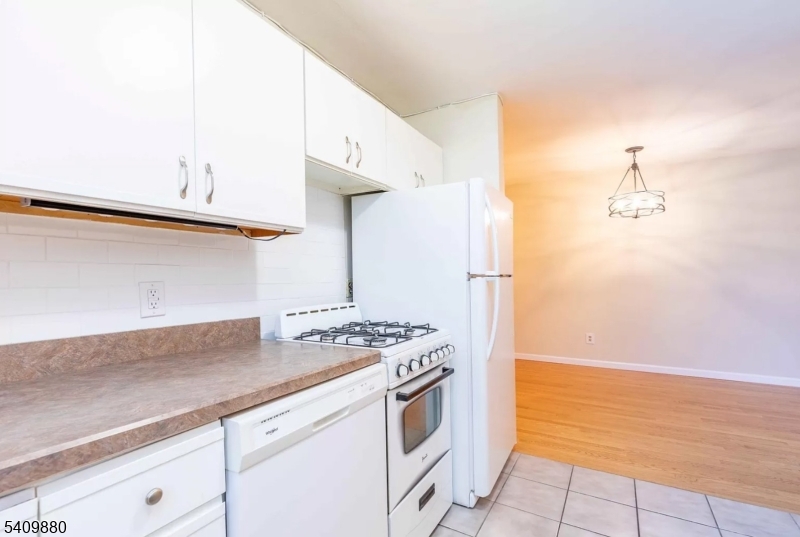 Briar Hall - Residential