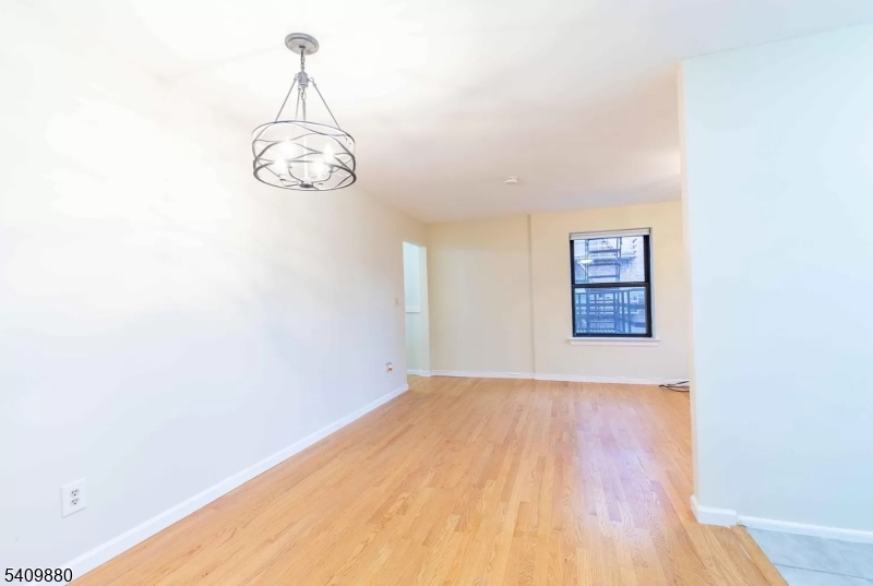 Briar Hall - Residential