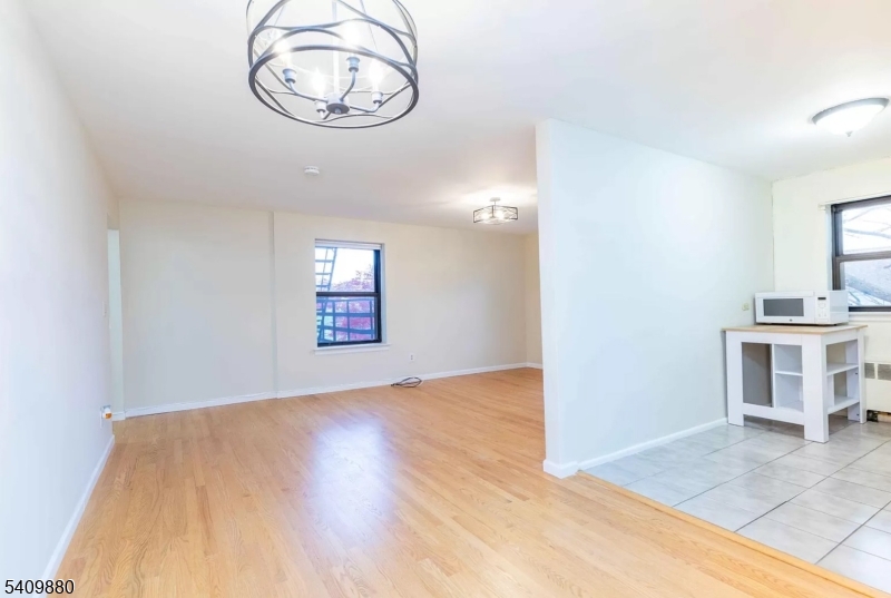 Briar Hall - Residential