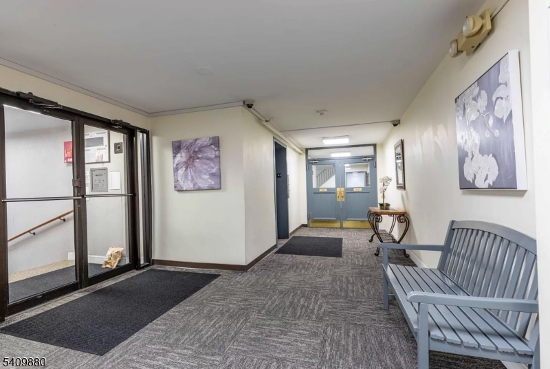 Briar Hall - Residential