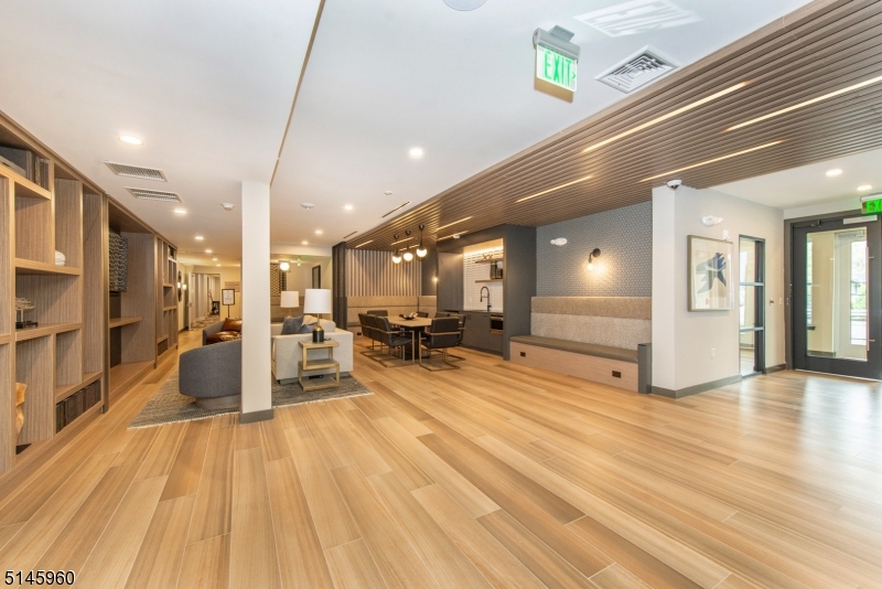 The Kingsley - Residential Lease