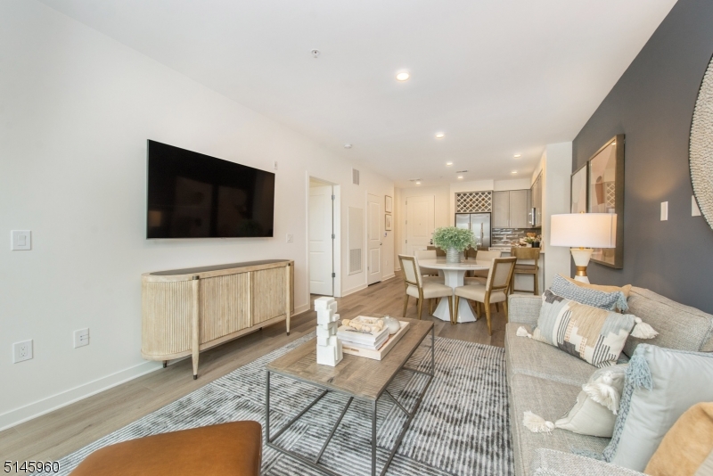 The Kingsley - Residential Lease