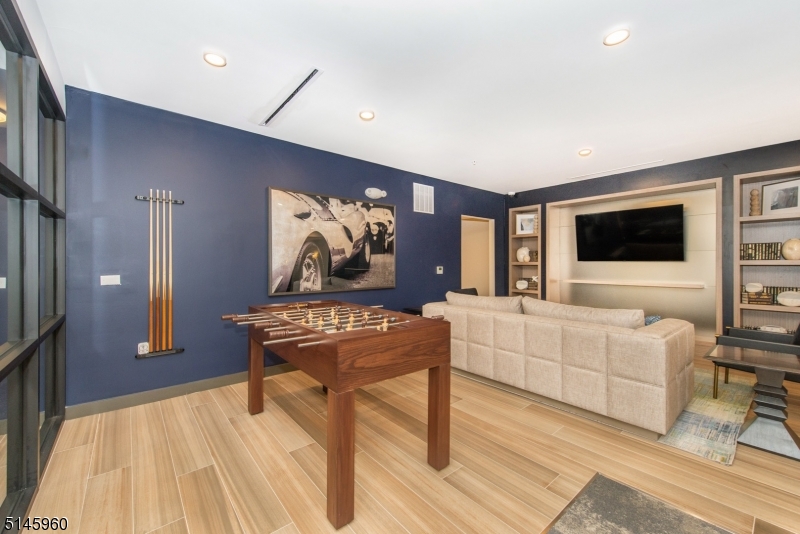 The Kingsley - Residential Lease