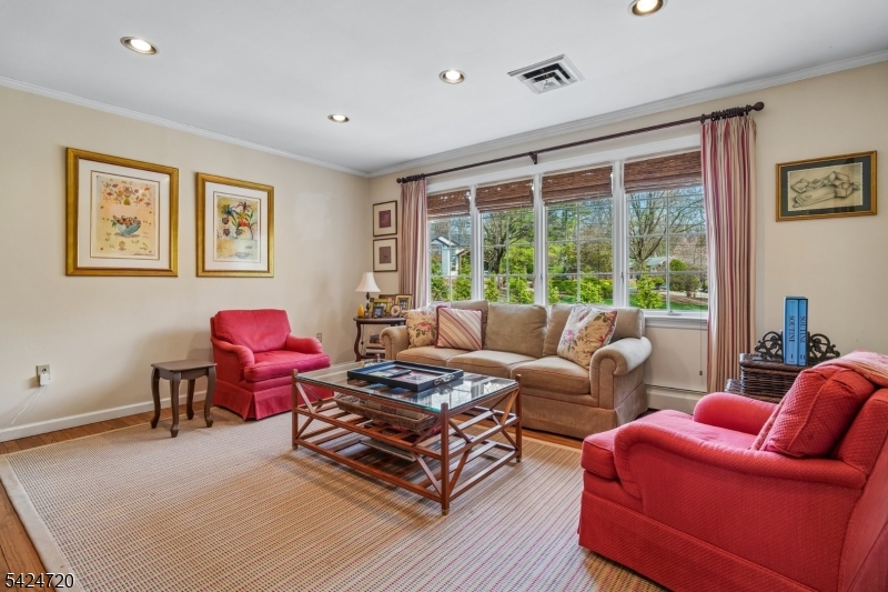 Broadlawn - Residential