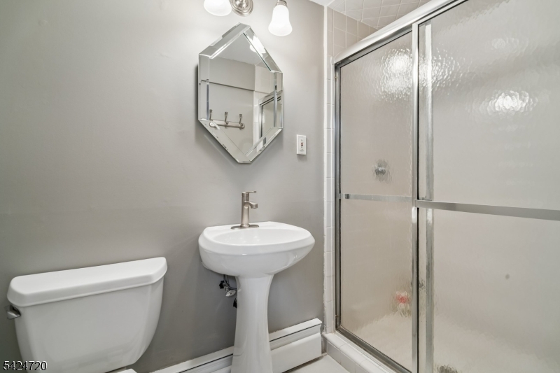 Broadlawn - Residential