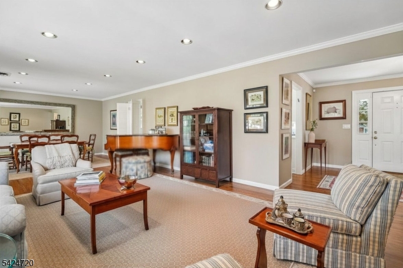 Broadlawn - Residential