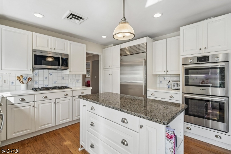 Broadlawn - Residential