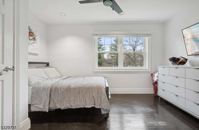 Collins - Residential