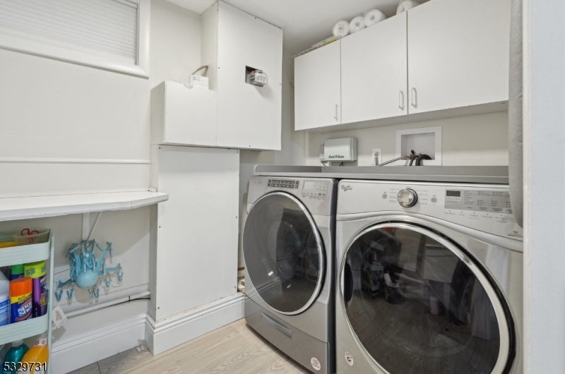 Collins - Residential