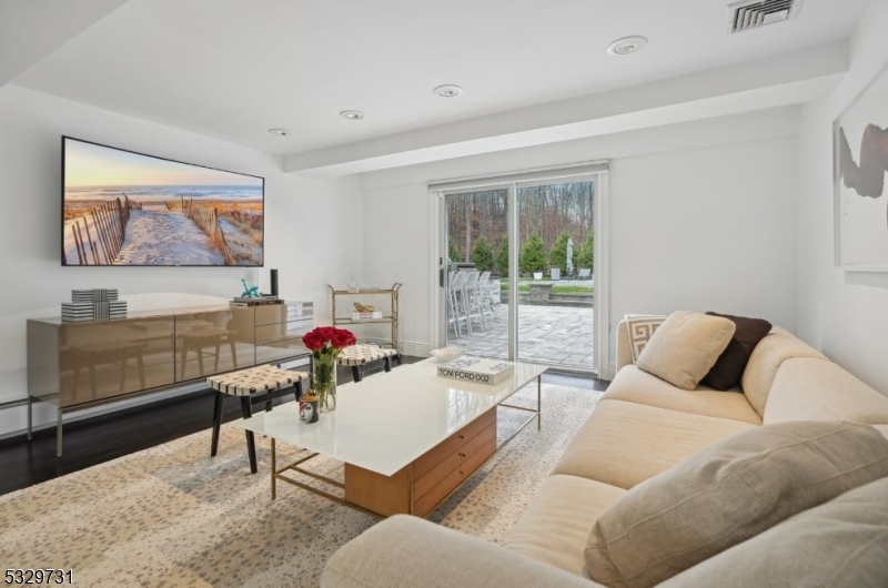 Collins - Residential