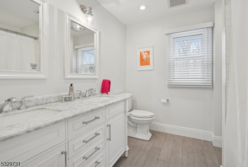 Collins - Residential