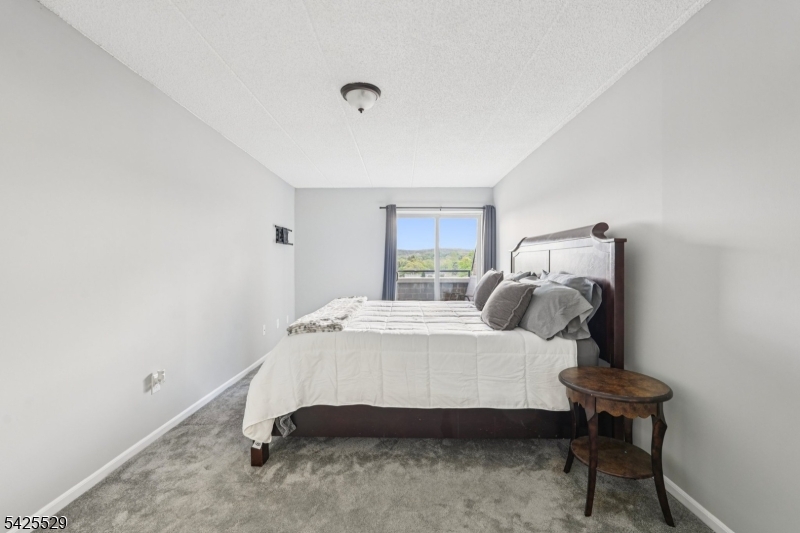 Iron Forge Square - Residential