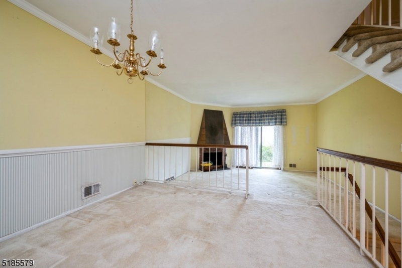 INWOOD AT GREAT NOTCH - Residential