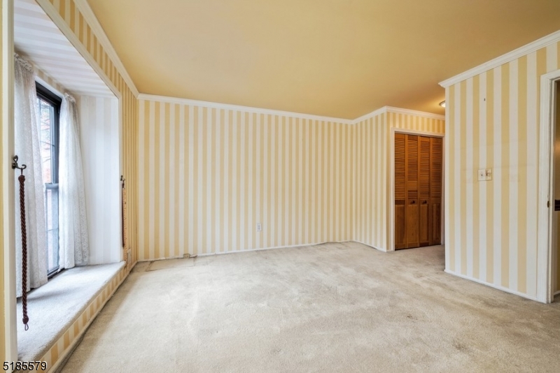 INWOOD AT GREAT NOTCH - Residential