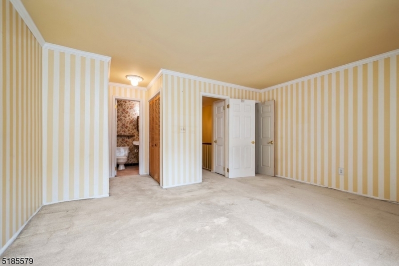 INWOOD AT GREAT NOTCH - Residential