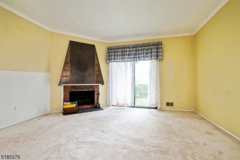 INWOOD AT GREAT NOTCH - Residential