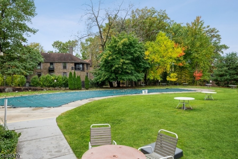 INWOOD AT GREAT NOTCH - Residential