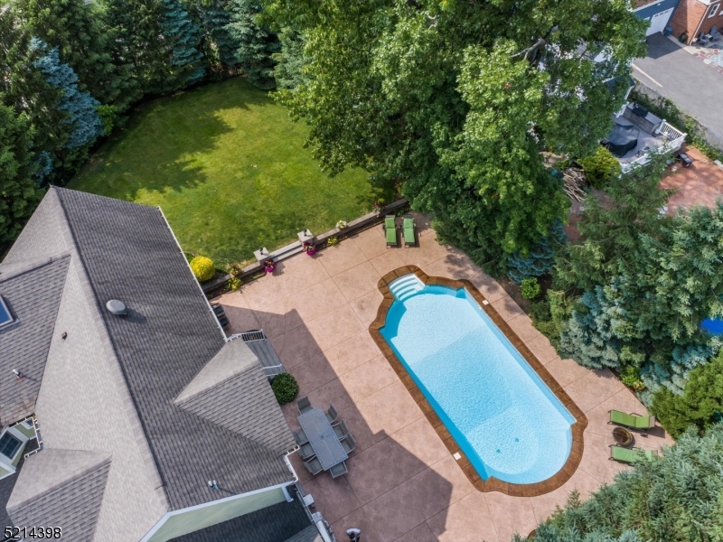 Spring Garden - Residential